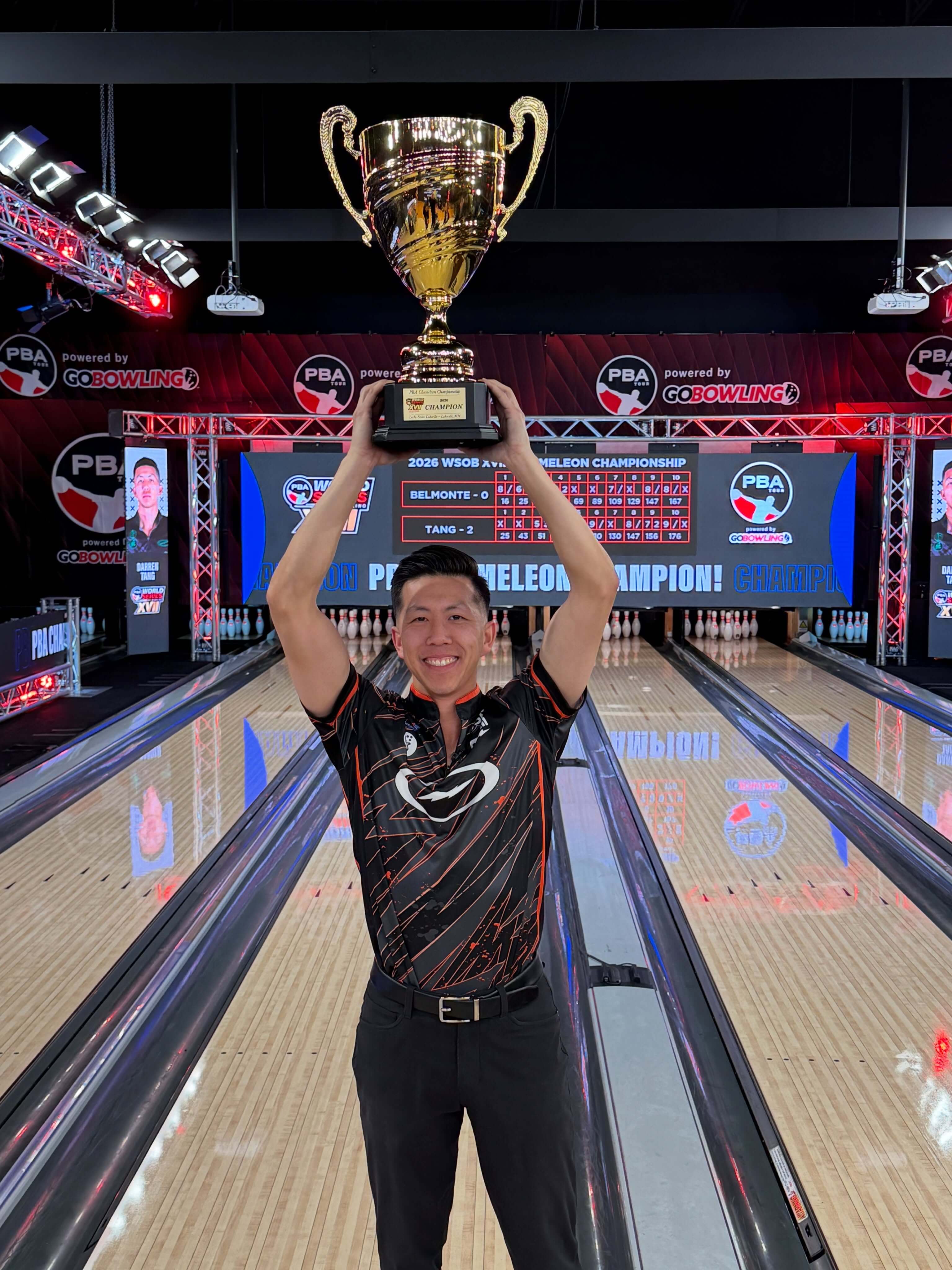 Darren Tang celebrating his PBA Chameleon Championship win